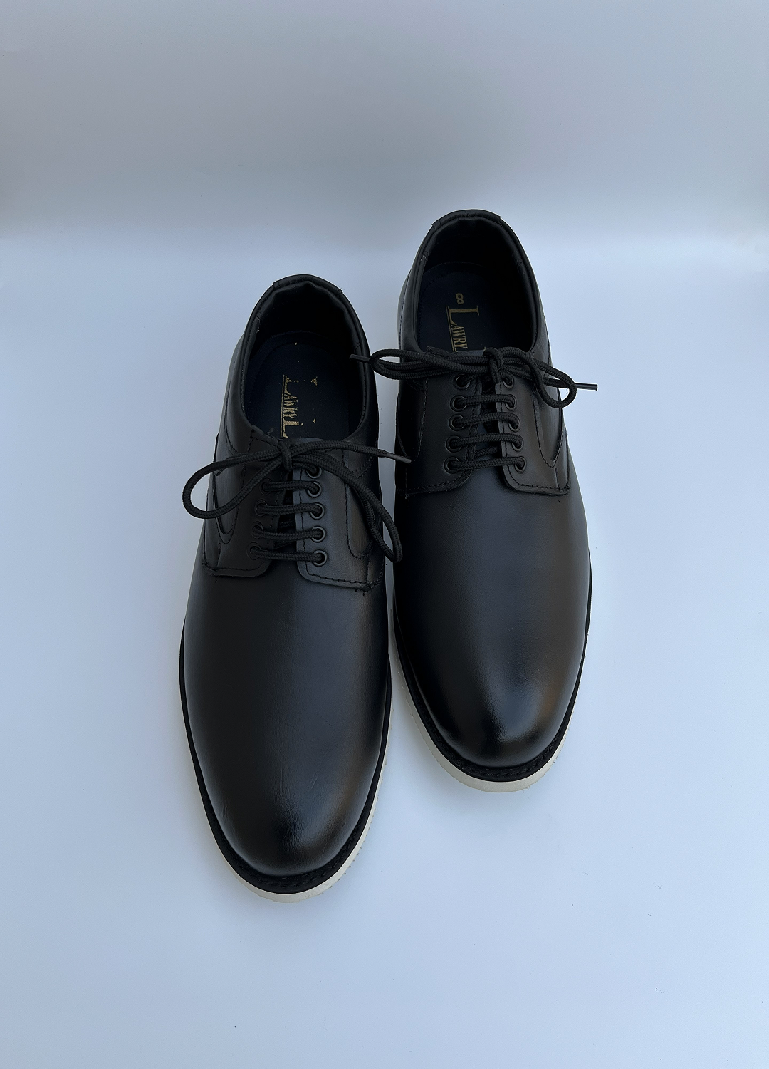 L-179 Matte Black & White Casual Shoe