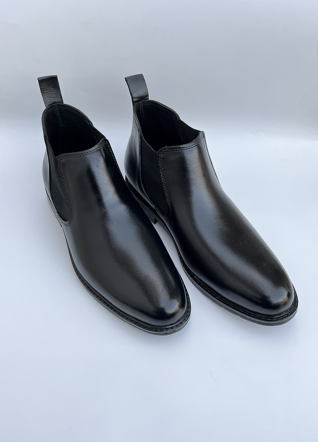 L-2925 Raven Black Chelsea Formal Boot
