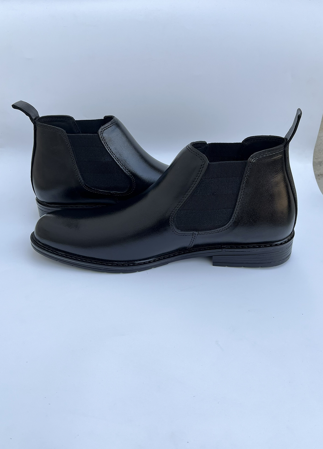 L-2925 Raven Black Chelsea Formal Boot