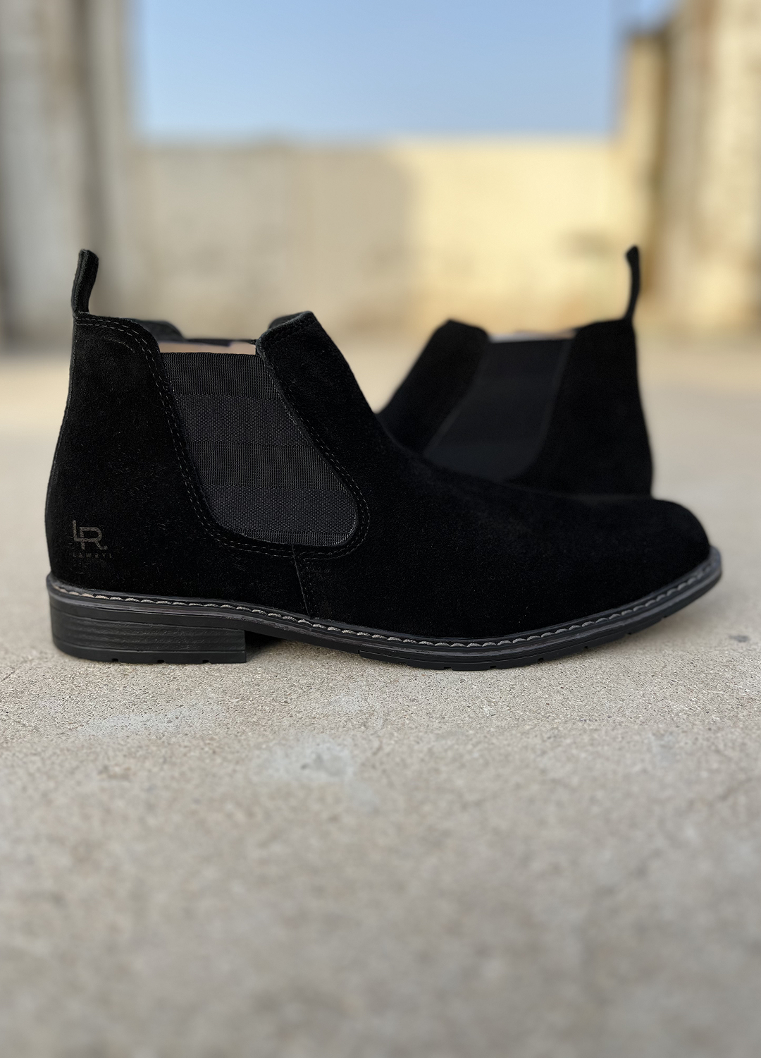 L-2925 Black Suede Leather Chelsea Boot