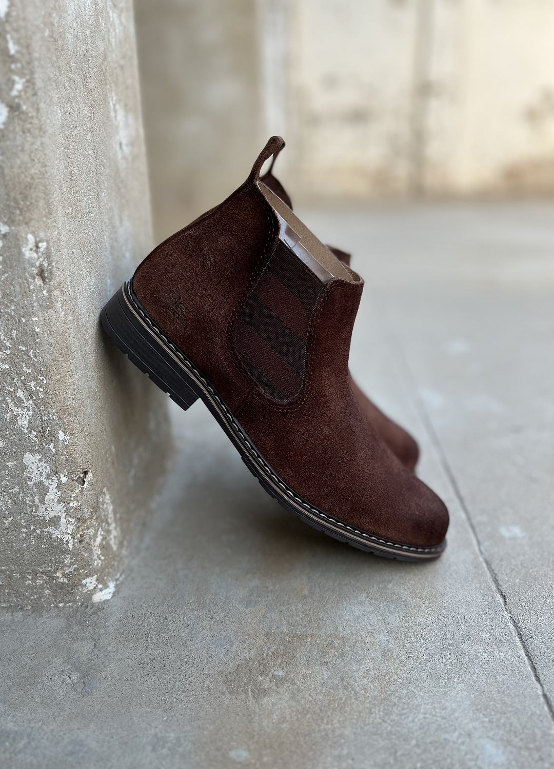 L-2925 Coffee Brown Suede Leather Chelsea Boot