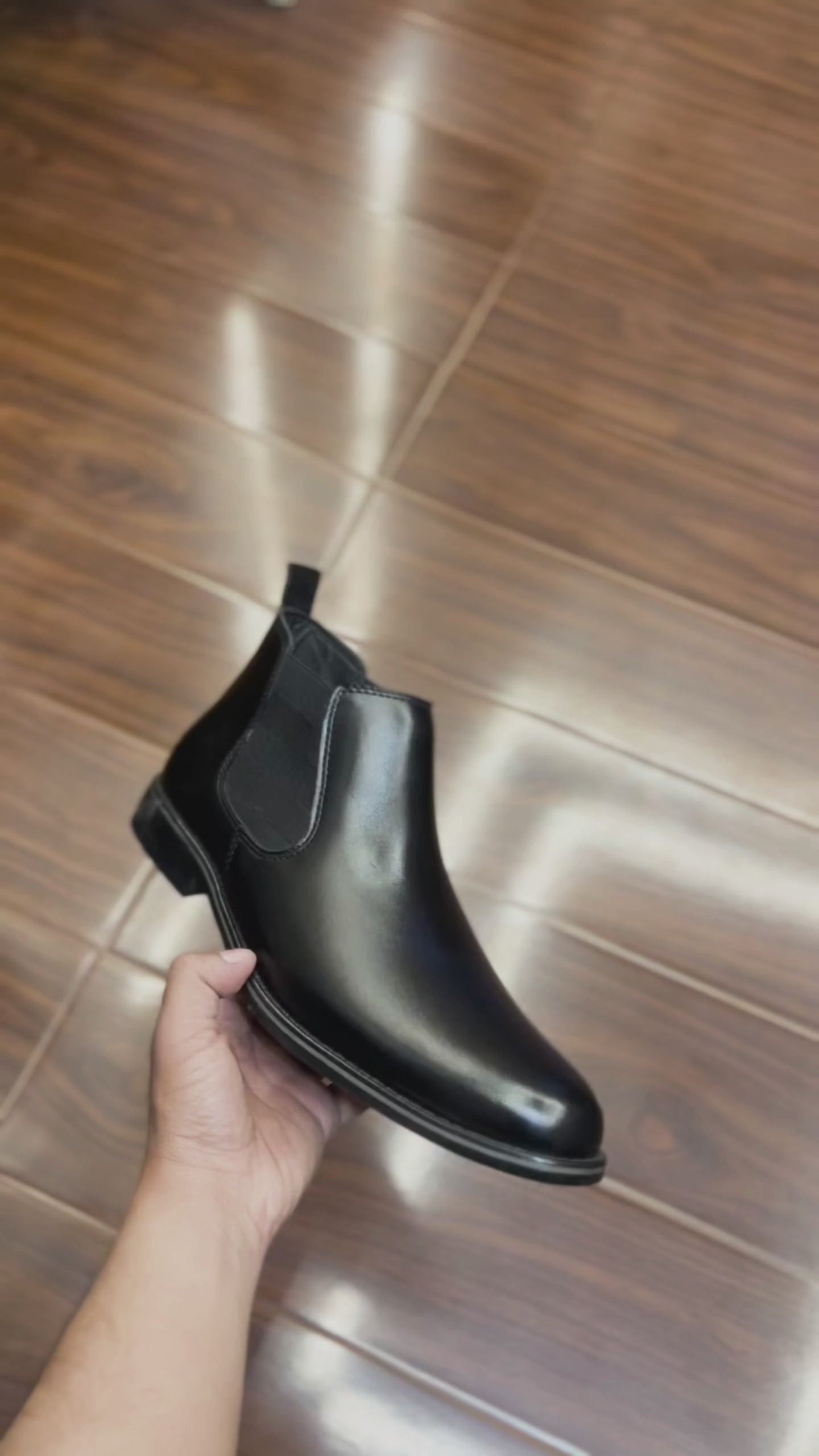 L-2925 Raven Black Chelsea Formal Boot